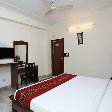 Hotel Garden View Delhi  Ngoại thất bức ảnh